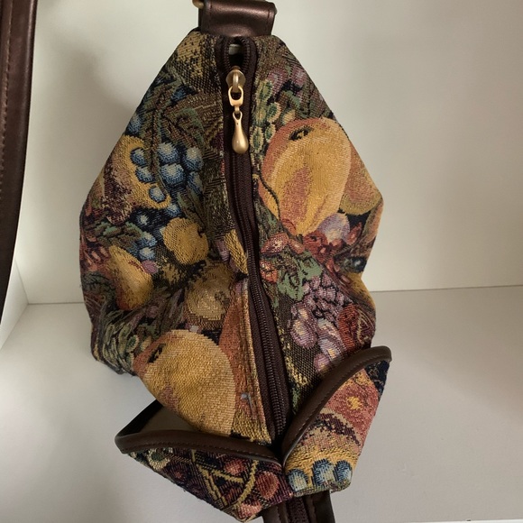 Vintage brocade purse backpack 2 in 1 - Picture 16 of 16